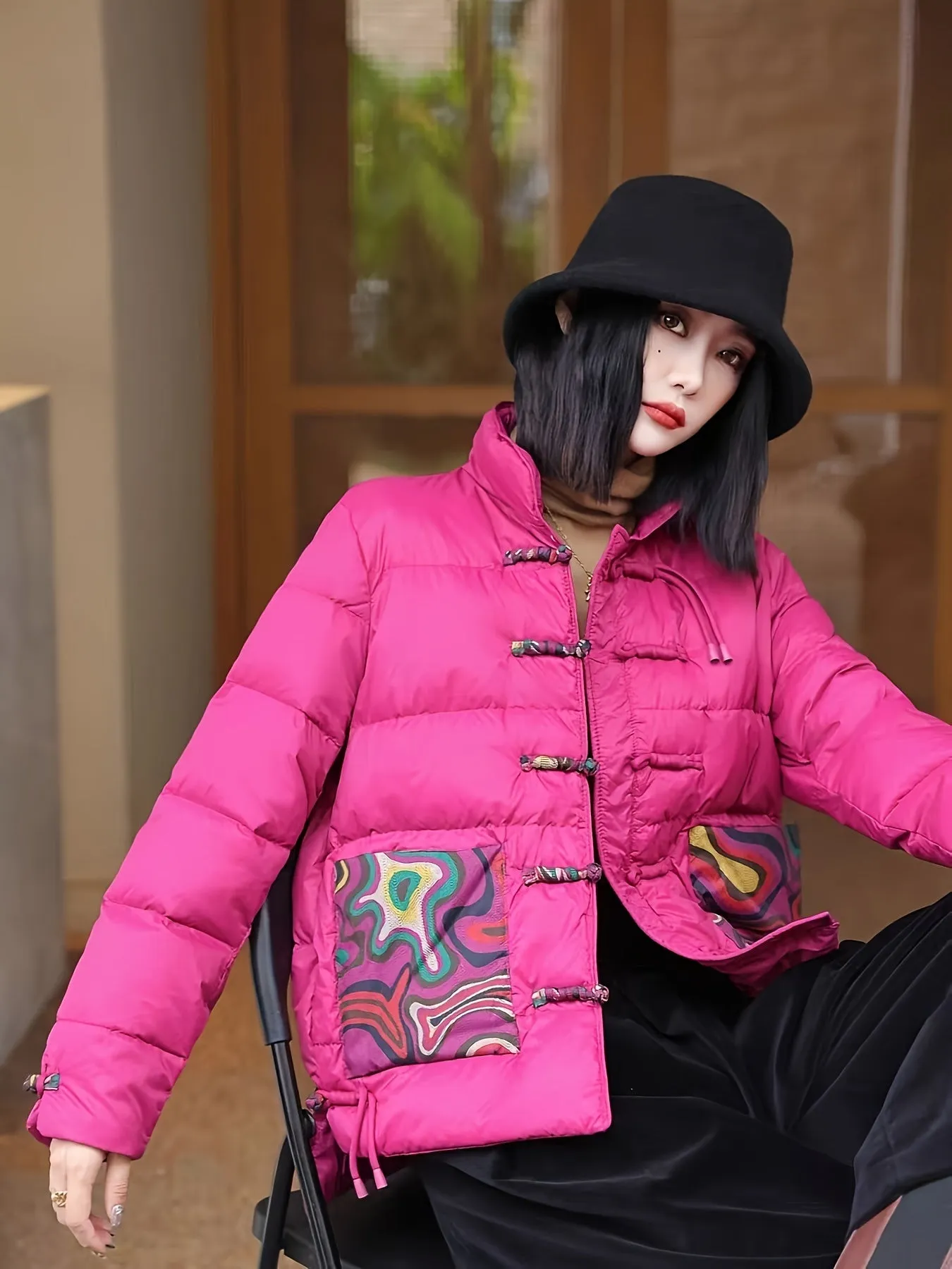 Chic Vintage-Inspired Women's Puffer Coat with Printed Detail - Lightweight, Warm Long Sleeve Winter Jacket