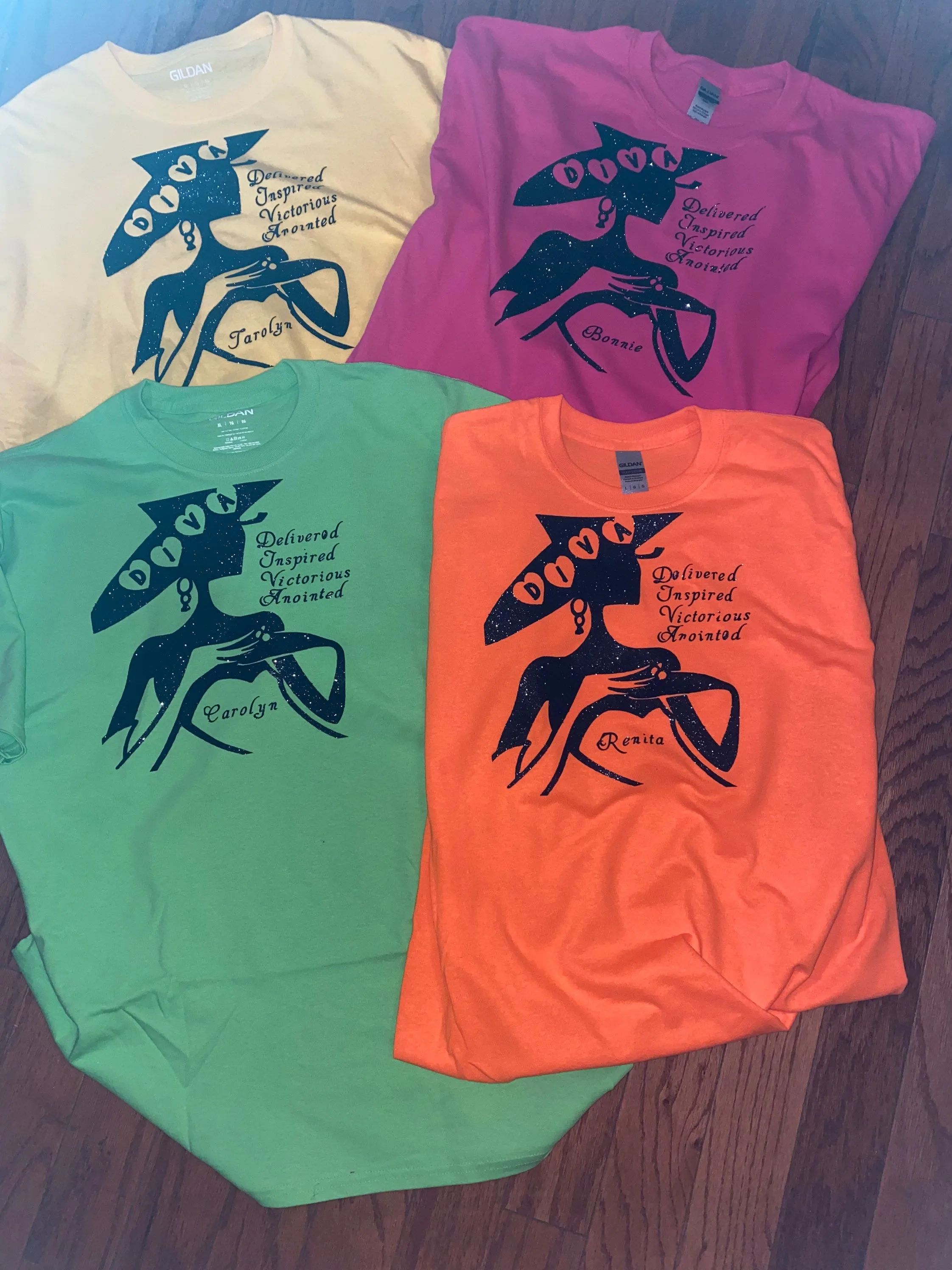 DIVA GLITTER TSHIRTS