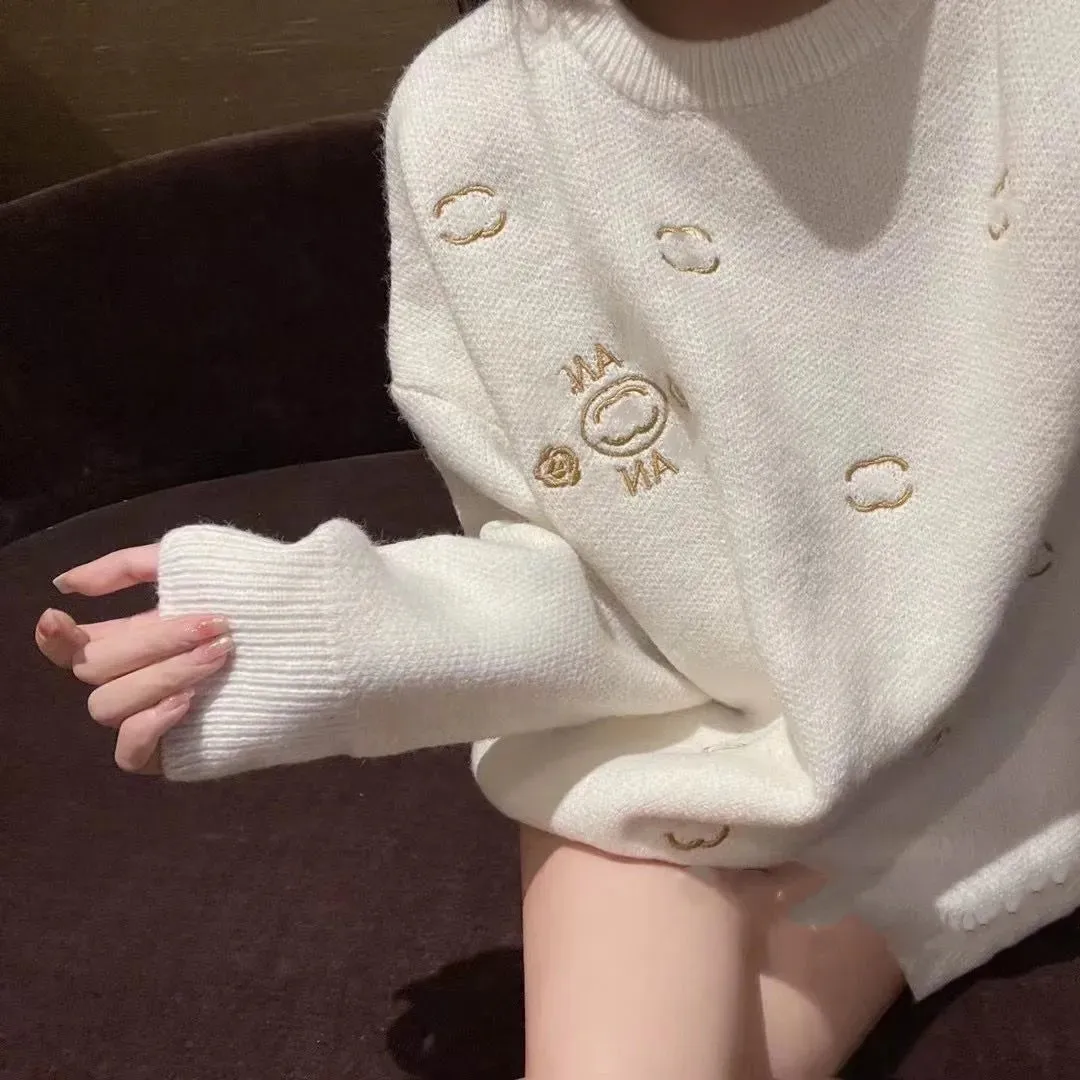 Fashion Designer channel Women's Sweaters wear Heart-shaped V-neck knit vertical alphabet embroidery soft and comfortable base high-quality luxury seiko