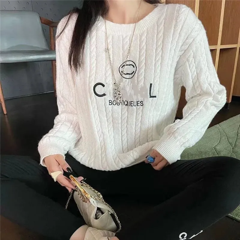 Fashion Designer channel Women's Sweaters wear Heart-shaped V-neck knit vertical alphabet embroidery soft and comfortable base high-quality luxury seiko
