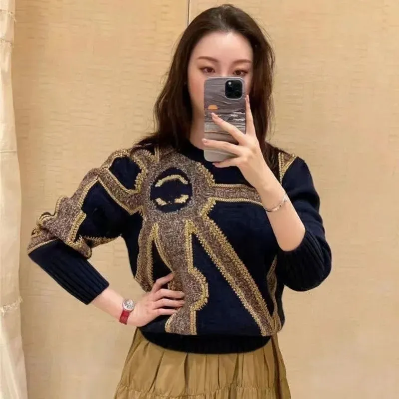 Fashion Designer channel Women's Sweaters wear Heart-shaped V-neck knit vertical alphabet embroidery soft and comfortable base high-quality luxury seiko