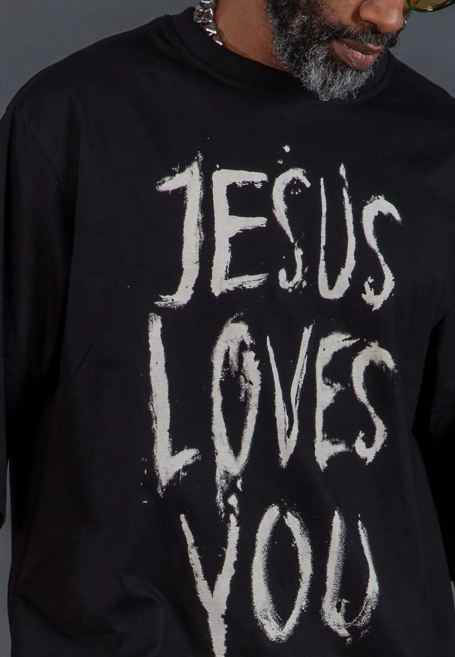 JESUS LOVES YOU OVERSIZED T-SHIRT BLACK