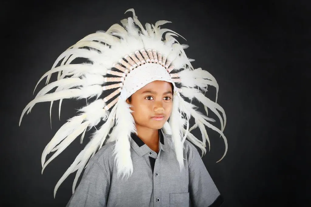 K11 From 5-8 years Kid / Child's: white rooster feather Headdress 21 inch. – 53,34 cm.