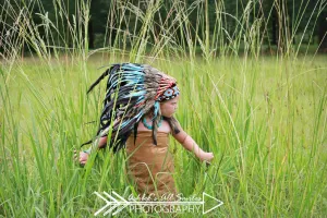 N33- From 5-8 years Kid / Child's: Indian turquoise and black feather Headdress 21 inch. – 53,34 cm.
