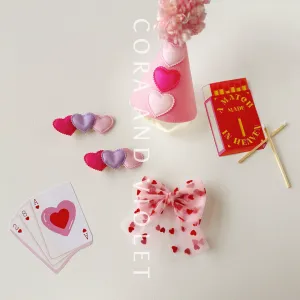 Queen of hearts accessories