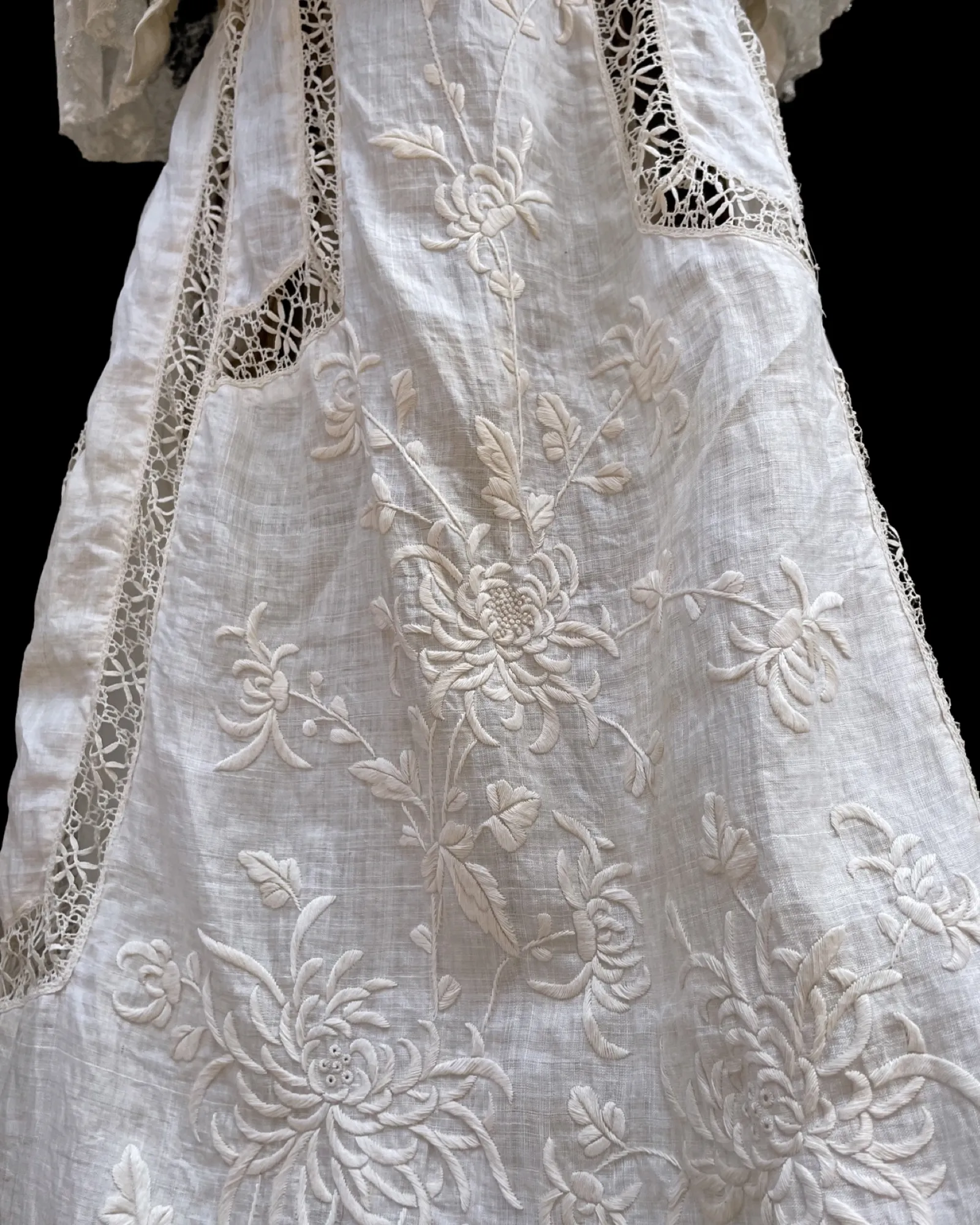 Rare Edwardian Densely Embroidered Silk/Linen Wedding Gown