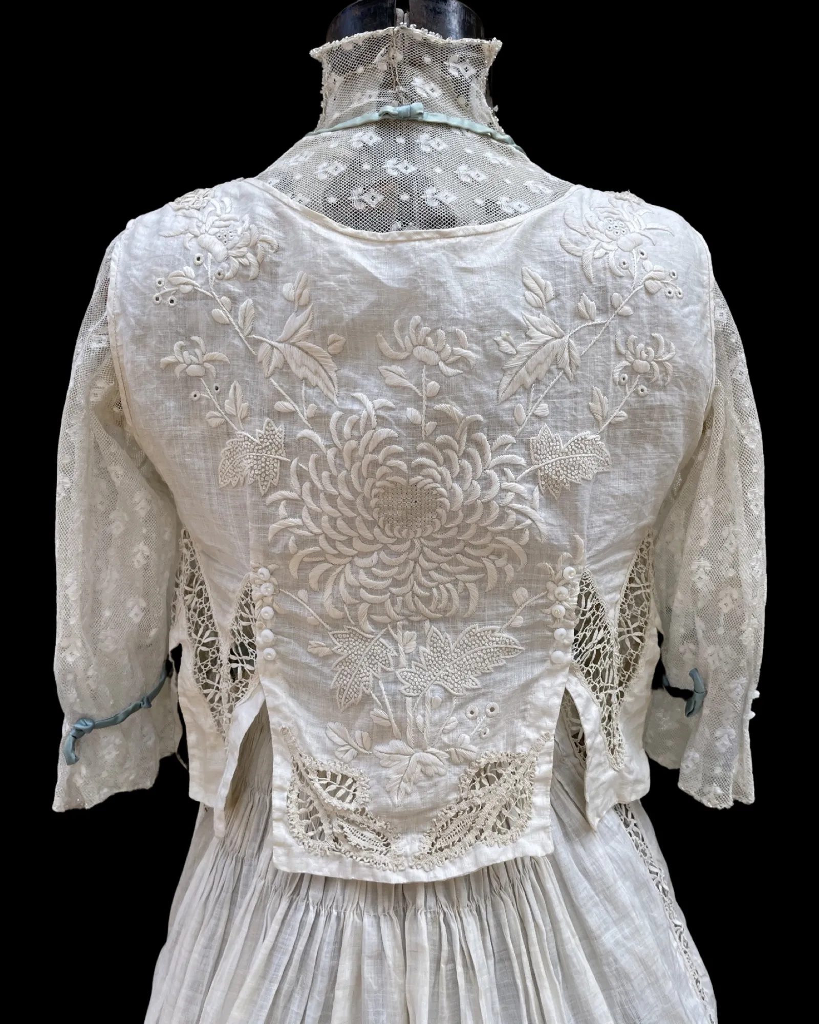 Rare Edwardian Densely Embroidered Silk/Linen Wedding Gown