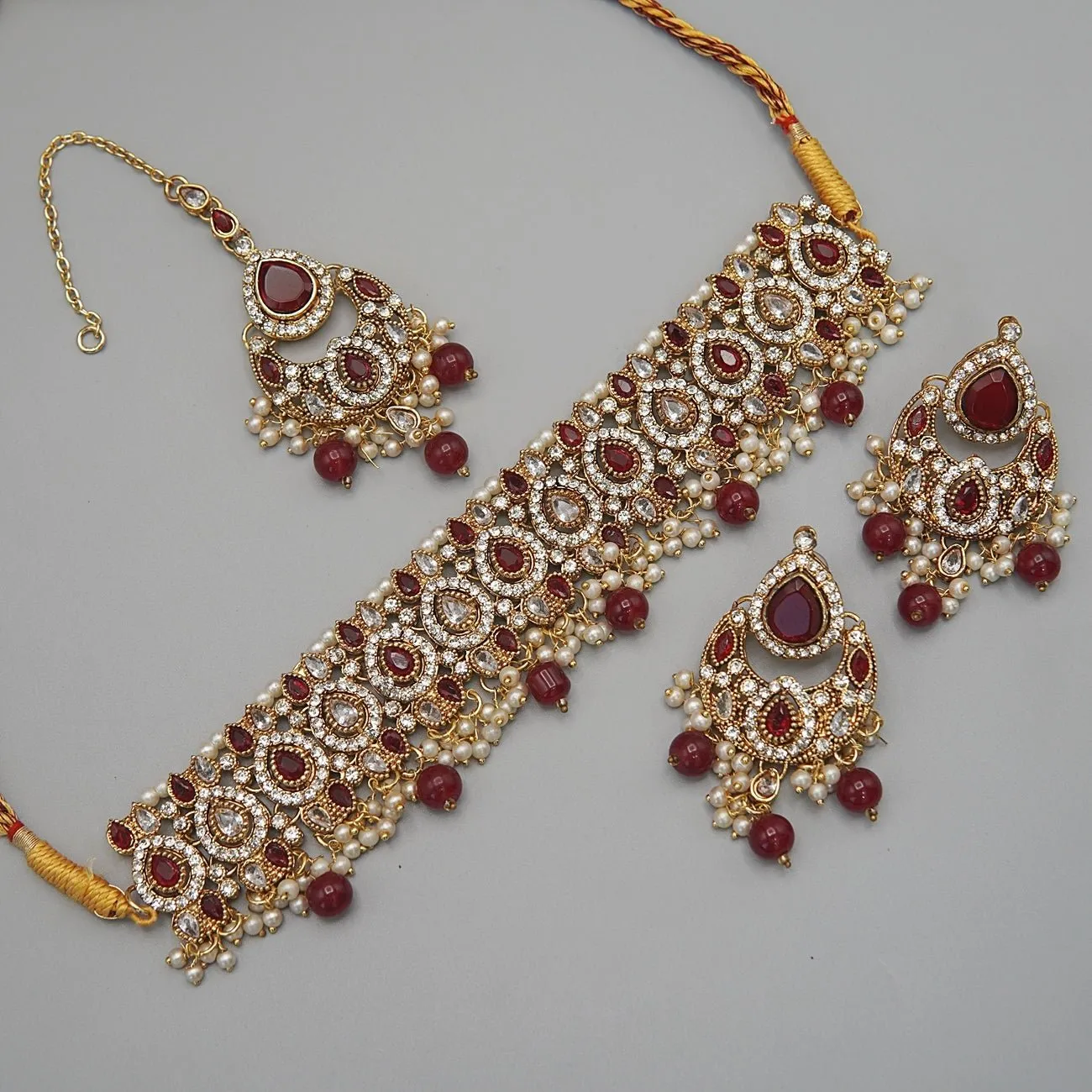 Reema Guluband Choker Set