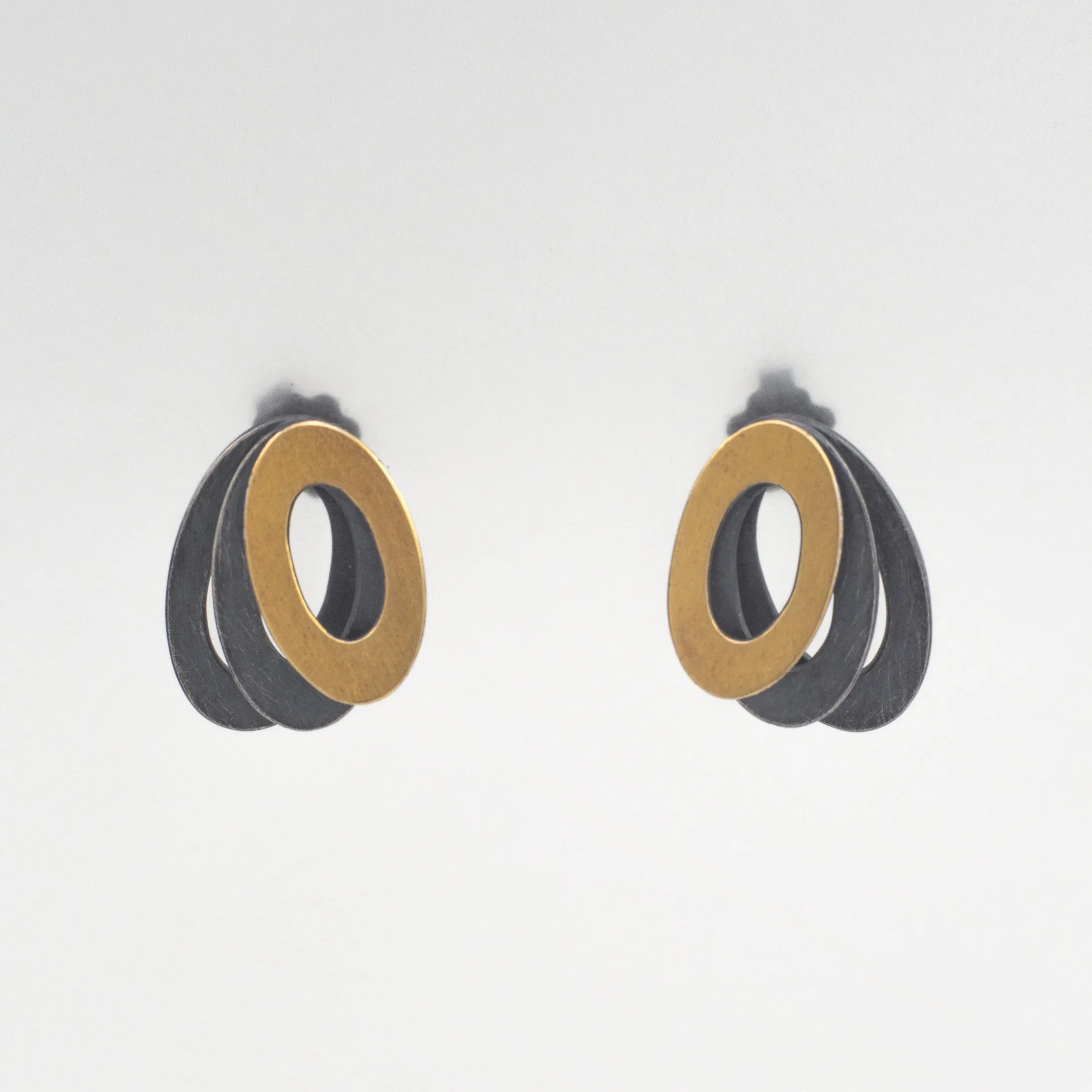Spread N°221 Earrings