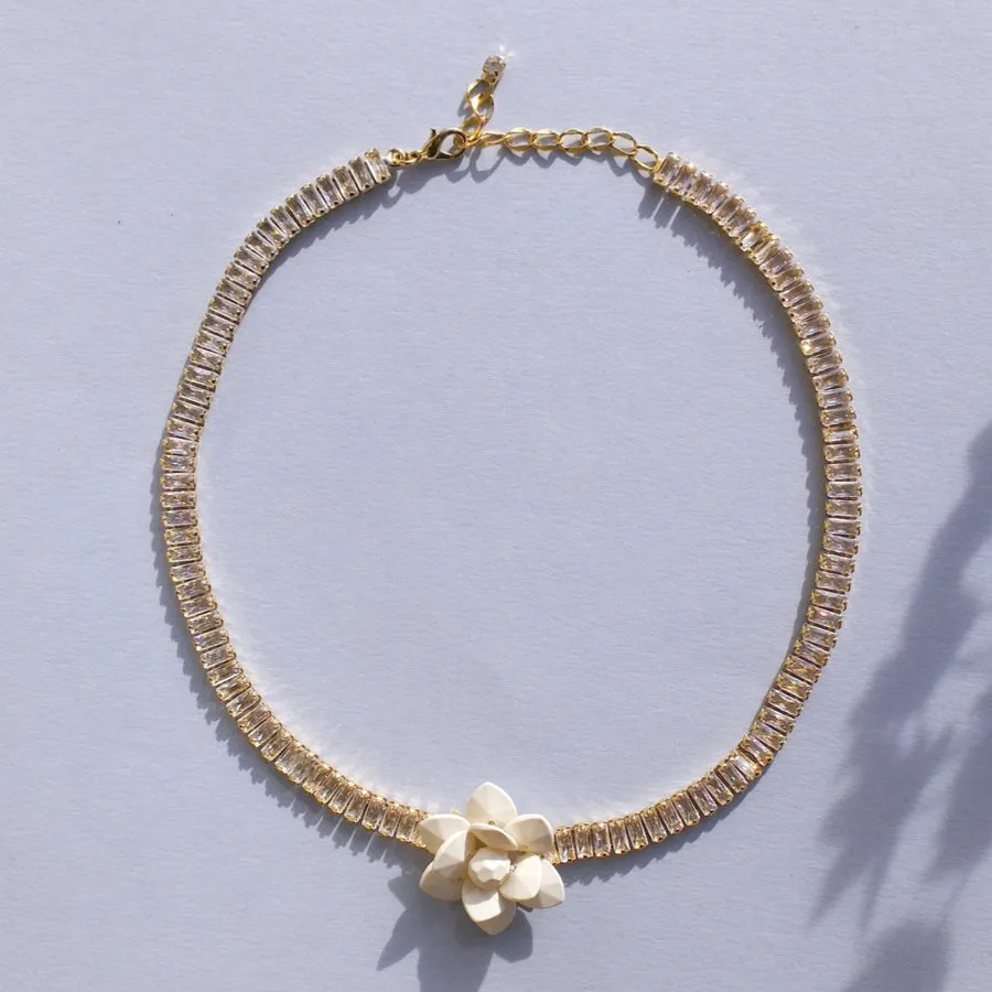 Tennis Chocker Retro Style Necklace with Hand-Sewn Linen Cream Lily Flower