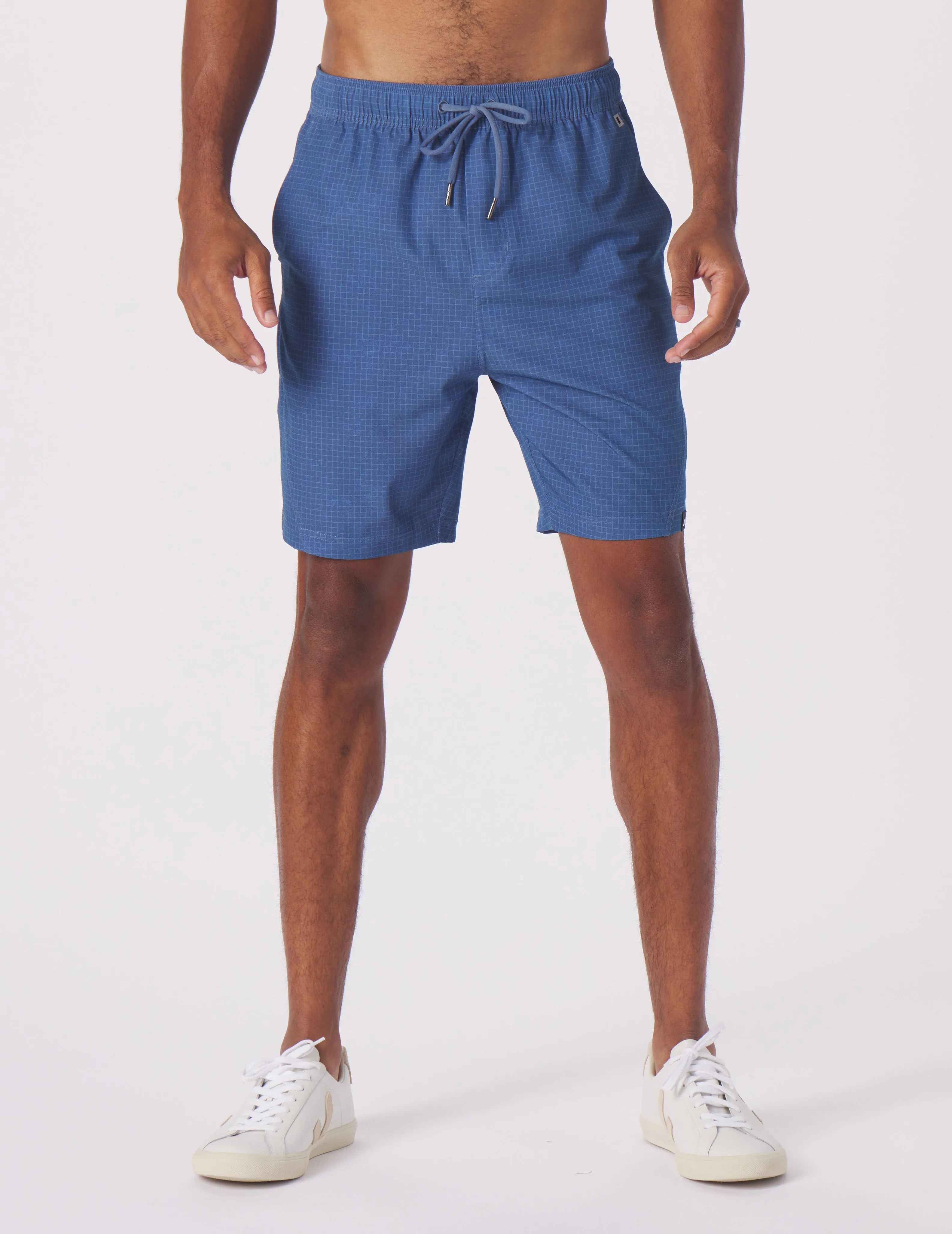 Versatility Short: Lunar Dust Grid Print