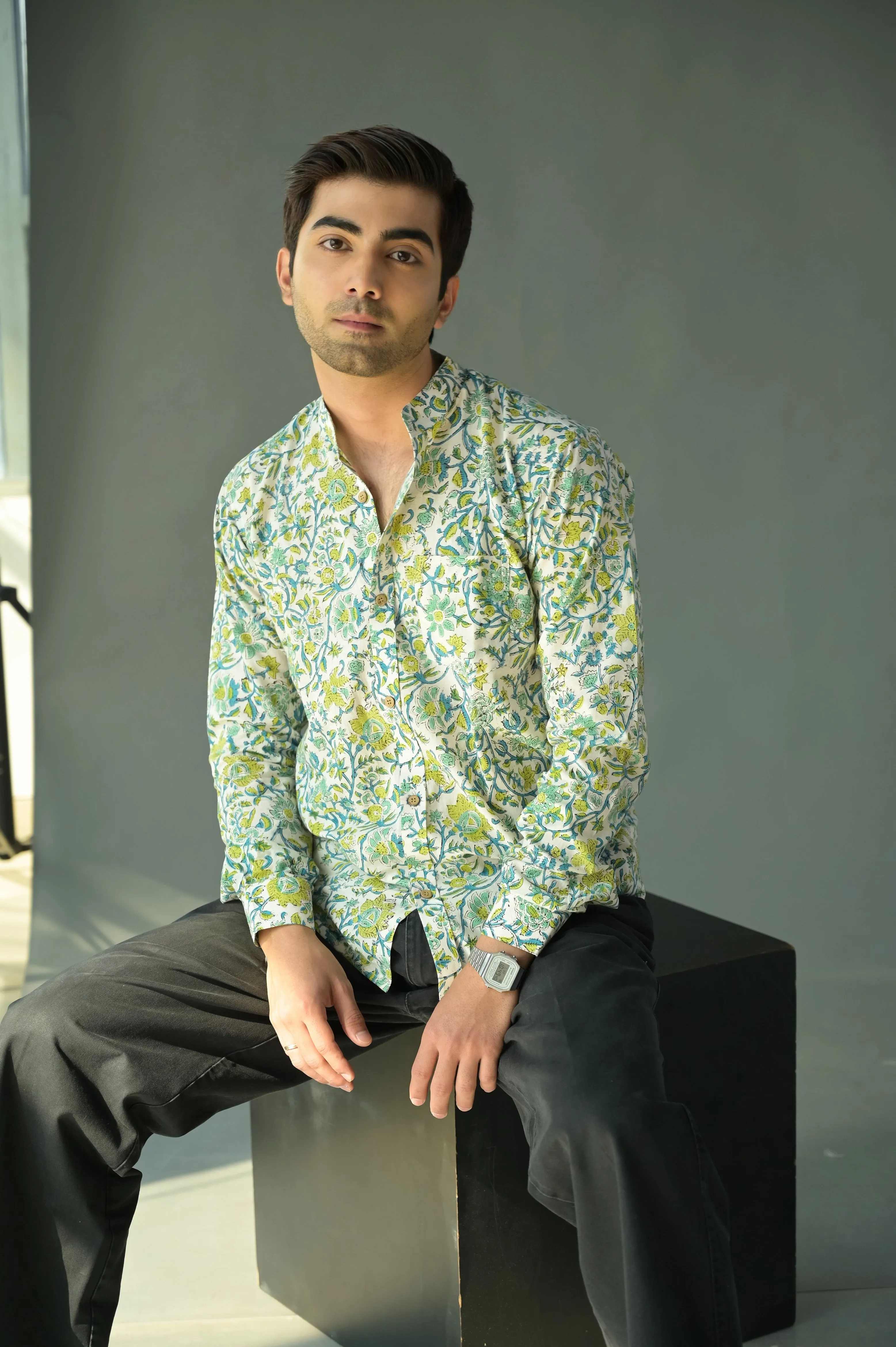 White green madarin collared floral shirt