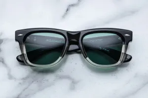 x Stanley Kubrick | Heywood - Black Fade
